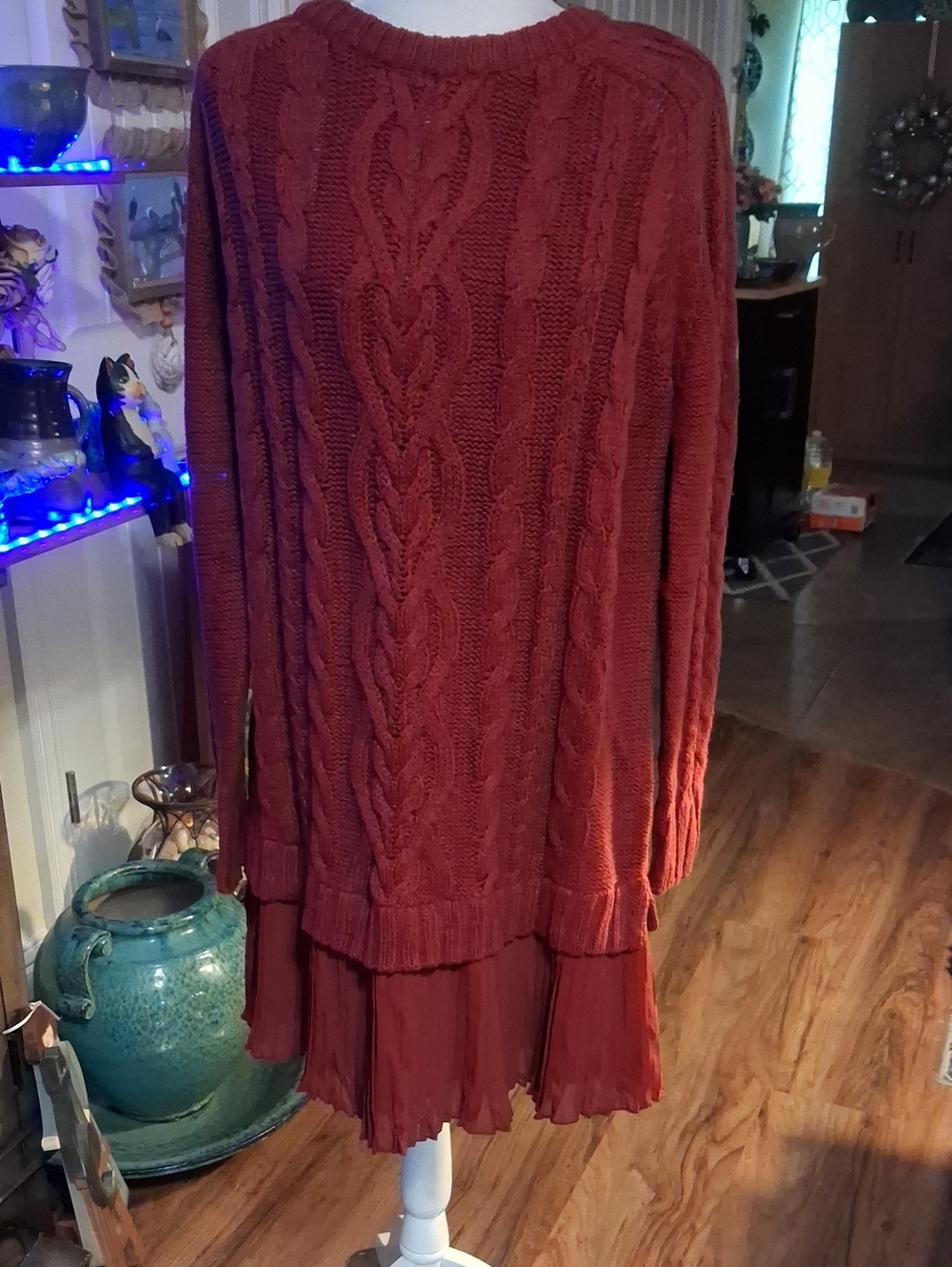 A New Fashion Clothing Cable Knit Sweater Dress With Pleated Hem Size XL